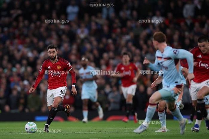Man United cần bao nhiêu điểm nữa để vô địch Premier League?