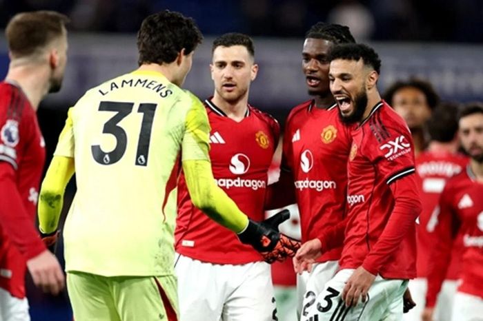 Man Utd chỉ cách Champions League 6 điểm: Bản lĩnh Michael Carrick và kịch bản về đích