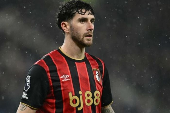 Man Utd nhắm Marcos Senesi: Thương vụ 0 đồng đầy toan tính của Michael Carrick