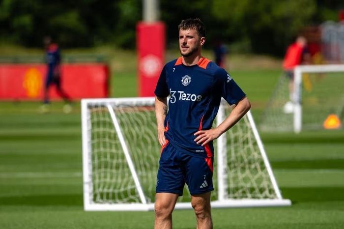 Man Utd rơi vào bế tắc với Mason Mount: Khi lời khuyên của Paul Scholes khó thành hiện thực
