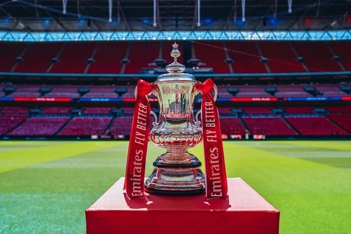 Manchester City hẹn Chelsea ở chung kết FA Cup