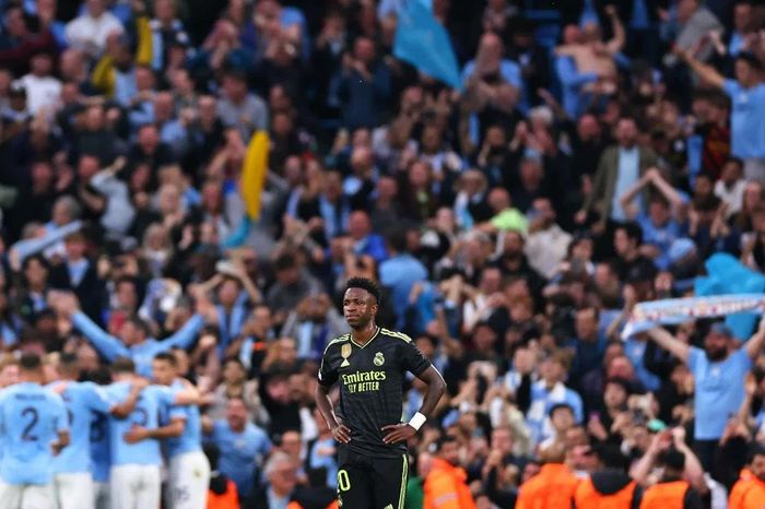 Manchester City và kỷ nguyên 90 điểm: Khi sự hoàn hảo là điều kiện sống còn