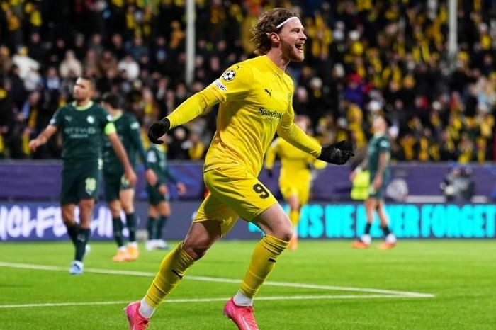 Manchester City và PSG thua sốc tại Champions League