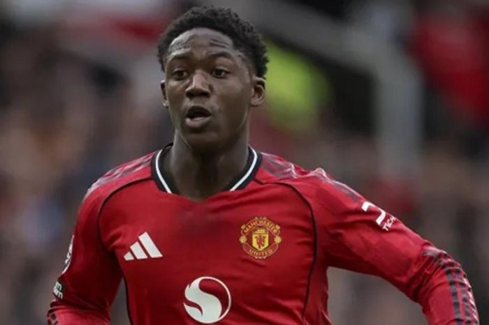 Manchester United mạo hiểm khi trì hoãn gia hạn hợp đồng với ngôi sao Kobbie Mainoo