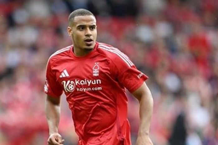 Manchester United nhắm trung vệ Murillo của Nottingham Forest để giải cứu hàng phòng ngự