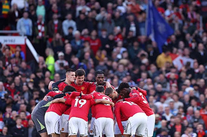 Manchester United tiến sát Champions League và bài toán nhân sự nan giải thời hậu Casemiro