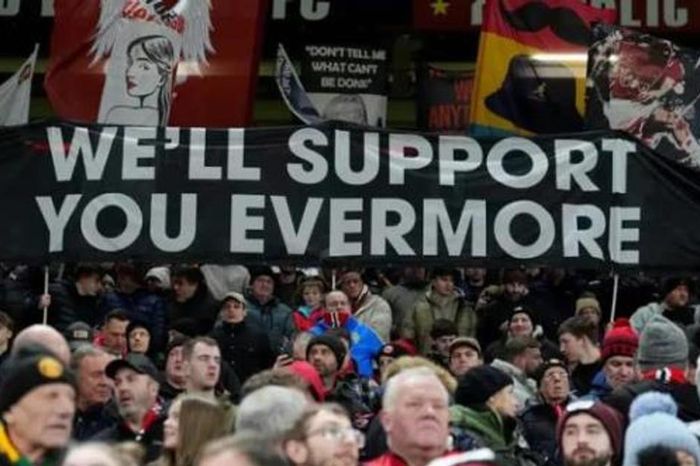 Manchester United trả giá đắt vì vắng bóng tại cúp châu Âu: Old Trafford đìu hiu và nỗi lo tài chính