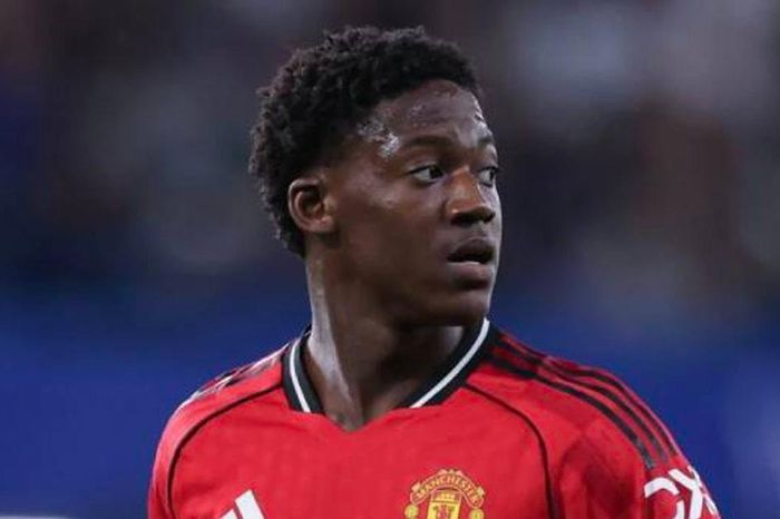 Manchester United trói chân Kobbie Mainoo: Cuộc lội ngược dòng ngoạn mục sau kỷ nguyên Amorim