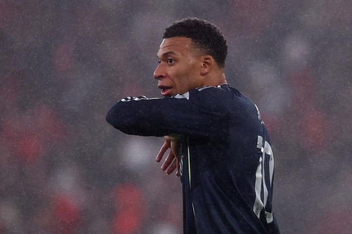 Mbappe: 'Bàn thua thật đáng xấu hổ'