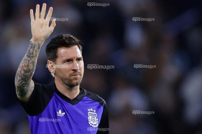 Messi chưa quyết dự World Cup, kỷ lục có nguy cơ 'chết yểu'