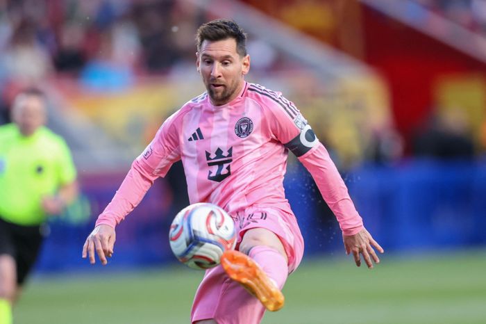 Messi cùng đồng đội tiếp tục thi đấu thăng hoa