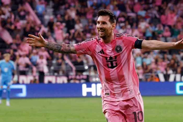 Messi ghi bàn trong ngày Inter Miami khai trương SVĐ mới
