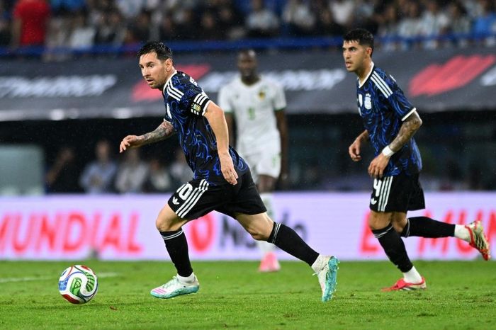 Messi ngồi dự bị, ĐT Argentina thắng sát nút đối thủ đứng thứ 115 trên BXH FIFA