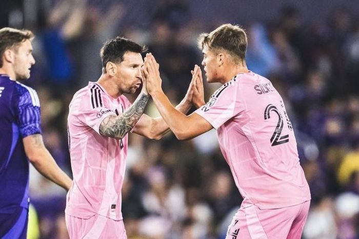 Messi sắp phá kỷ lục vĩ đại của Ronaldo từ năm 2024