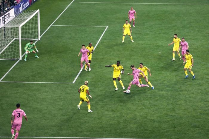 Messi và những cột mốc bàn thắng lịch sử: Từ bàn đầu tiên đến cột mốc 900
