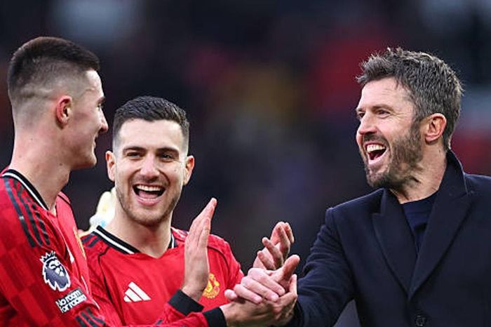 Michael Carrick sửa sai quyết đoán, Benjamin Sesko giúp Man Utd hạ gục Everton