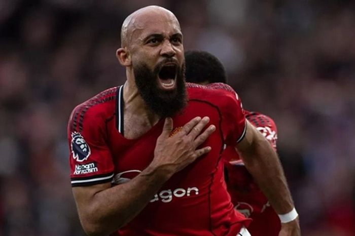 Michael Carrick tạo dấu ấn khác biệt Ruben Amorim sau chiến thắng derby Manchester