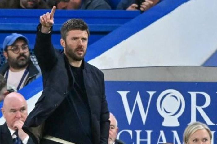 Michael Carrick tìm ra công thức vàng giúp Man Utd áp sát vé Champions League