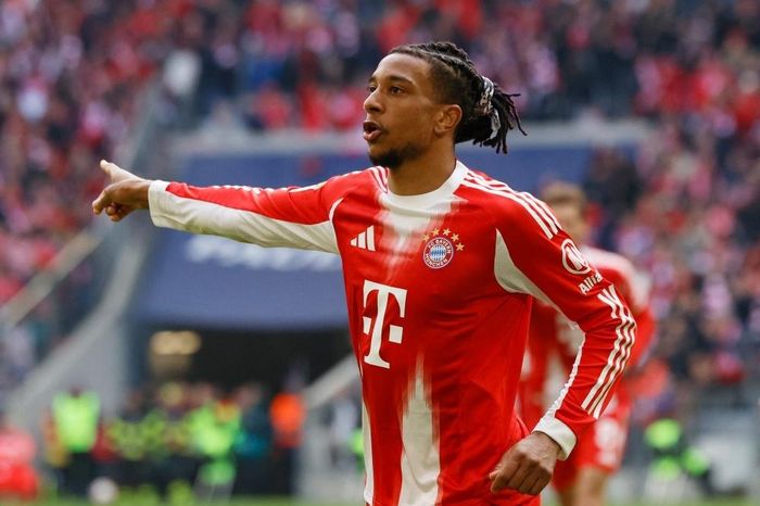 Michael Olise 'càn quét' Bundesliga