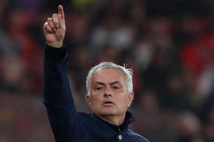 Mourinho lên tiếng về khả năng trở lại dẫn dắt Real