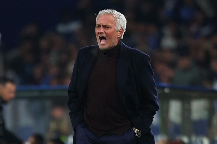 Mourinho nguy cơ bị sa thải