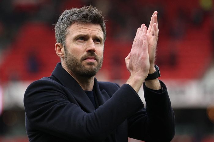 MU hành động với Carrick