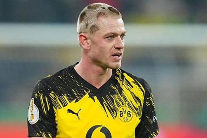 MU săn hậu vệ Dortmund, Chelsea chi 100 triệu bảng cho mục tiêu của Man City