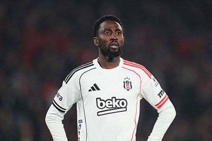 MU vồ hụt Wilfred Ndidi: Bài toán tuyến giữa và nước đi của Michael Carrick