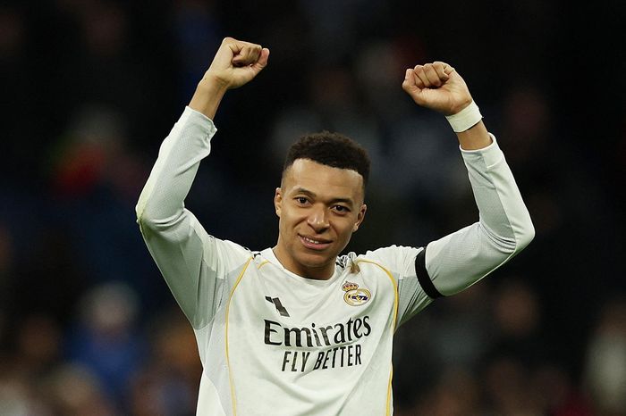 Năm cầu thủ 'không thể đụng đến' ở Real Madrid