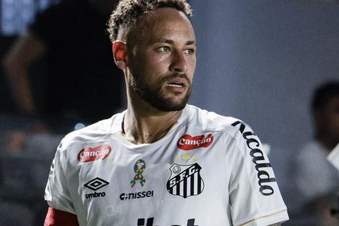 Neymar đối mặt án phạt nặng, giấc mơ World Cup lung lay