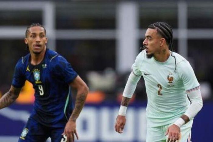 Nghịch lý Brazil thua Pháp trong thế chơi hơn người