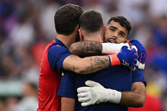 Nghịch lý khung gỗ Tây Ban Nha: Joan Garcia rực sáng vẫn khó suất dự World Cup 2026