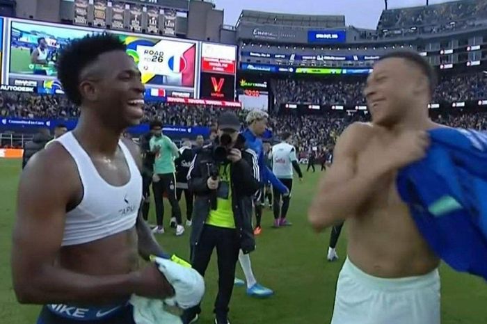 Nụ cười của Vinicius Junior và nỗi trăn trở về bản sắc bóng đá Brazil
