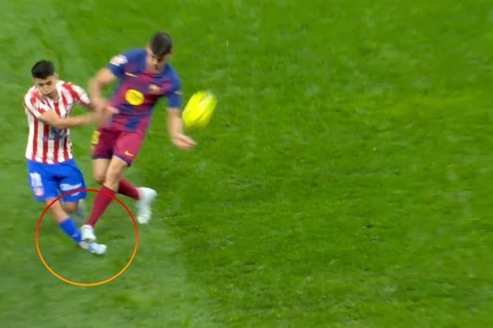 Pha bóng gây tranh cãi dữ dội tại La Liga