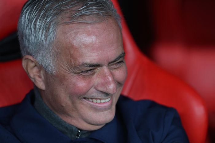Phản ứng của Mourinho khi gặp lại Real Madrid