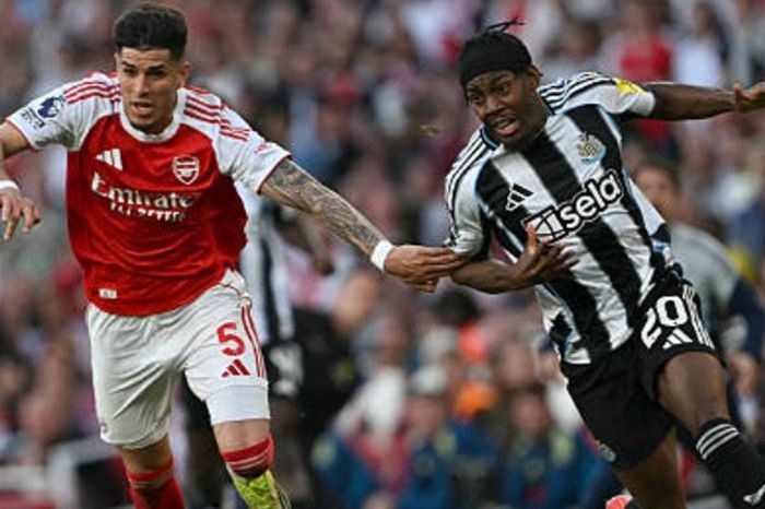 Piero Hincapie tỏa sáng giúp Arsenal thắng kịch tính Newcastle 1-0, giữ vững ngôi đầu Ngoại hạng Anh