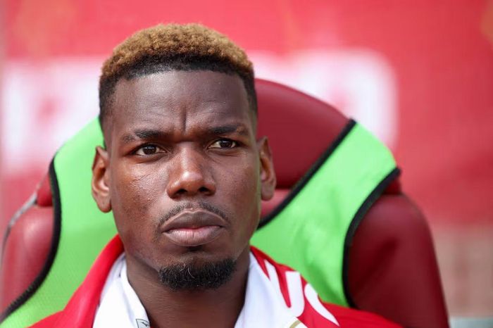 Pogba khuyên Mainoo rời MU