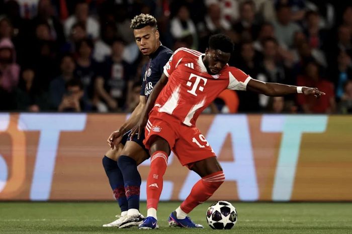 PSG, Bayern Munich tạo bán kết lịch sử, trọng tài lại gây tranh cãi