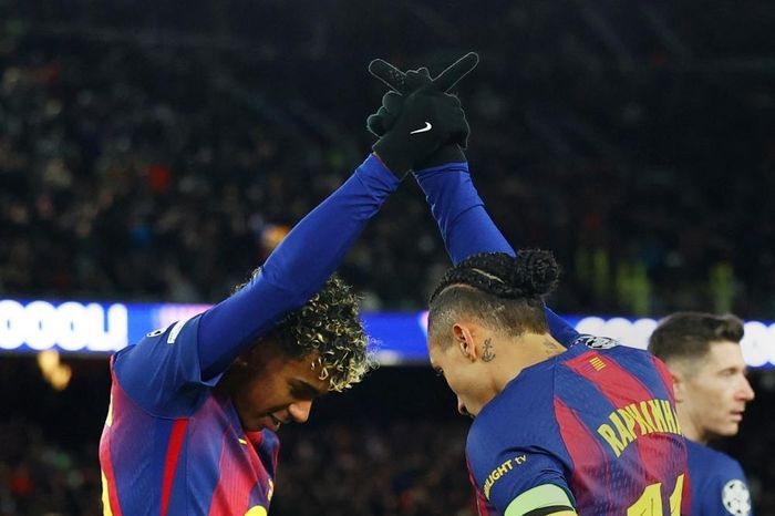 Quả penalty phơi bày DNA của Barcelona