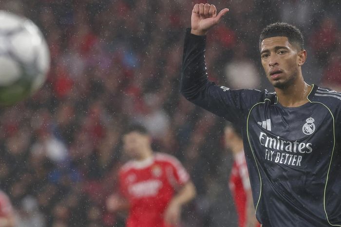 Real Madrid bất ổn: Arbeloa và căn bệnh cũ của Los Blancos