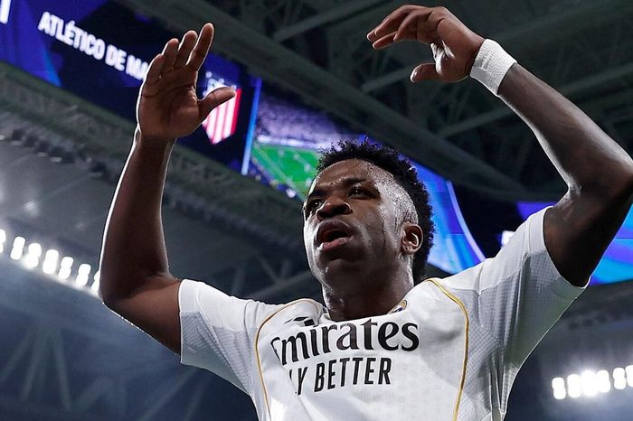 Real Madrid bùng nổ: Vinicius tìm lại nụ cười với Arbeloa