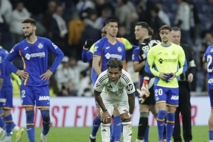 Real Madrid thua hổ thẹn: Cơn ác mộng của Florentino Perez