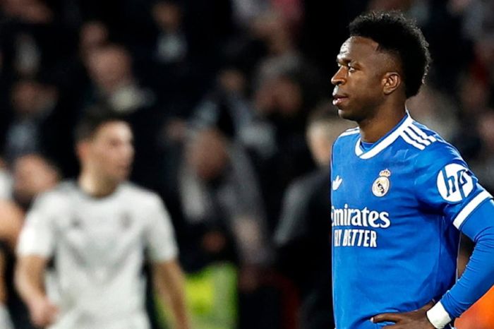 Real Madrid thua hổ thẹn đội hạng Nhì: Cái tát cho Arbeloa