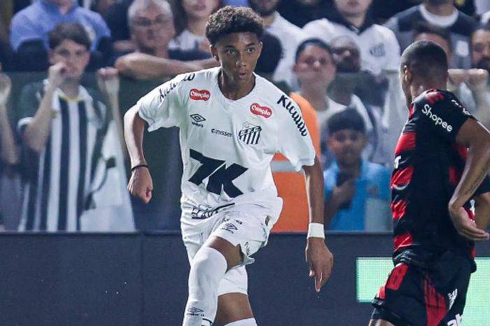 Robinho Jr và điều khoản 100 triệu euro: Ngôi sao mới của Santos thoát khỏi bóng ma quá khứ