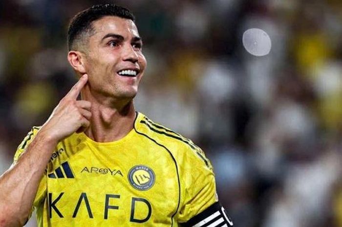 Ronaldo giúp Al Nassr chiếm ngôi đầu