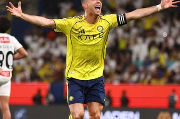 Ronaldo sắp đạt cột mốc 1.000 pha lập công