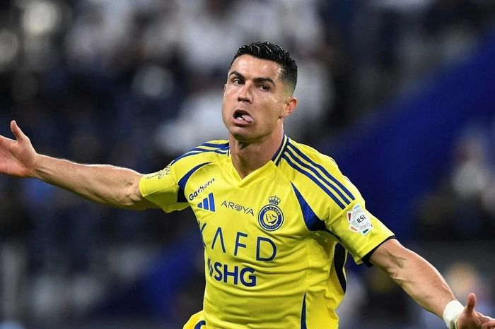 Ronaldo thắng trận nhỏ, thua trận lớn trước giới chủ Saudi Arabia