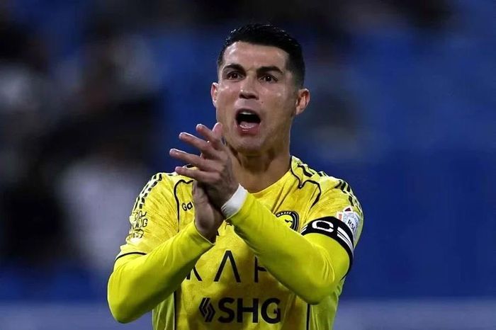 Ronaldo trở thành cổ đông của đội bóng Tây Ban Nha
