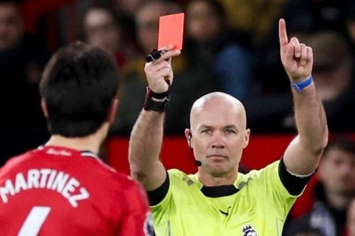 Roy Keane phản bác Michael Carrick về tấm thẻ đỏ của Lisandro Martinez