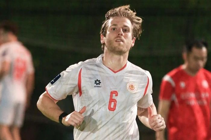 Sai sót tai hại khiến CLB Công an Hà Nội bị xử thua 0-3; Mourinho gây bão với phát ngôn về trọng tài và Vinicius